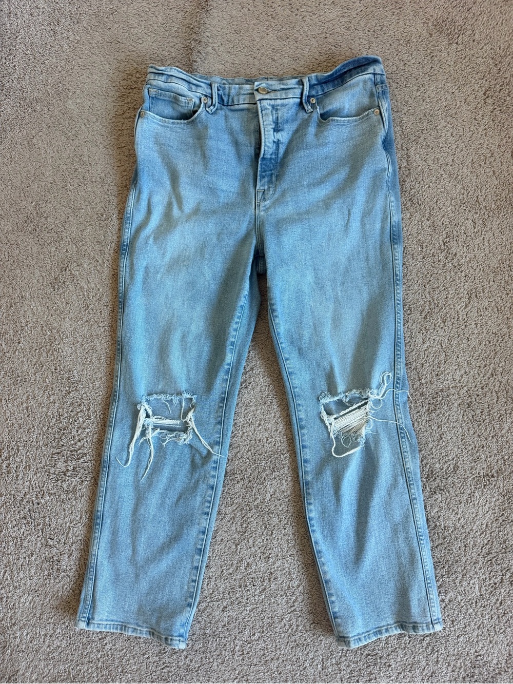 GUC Good American Light Blue Baggy Distressed Jeans size 12